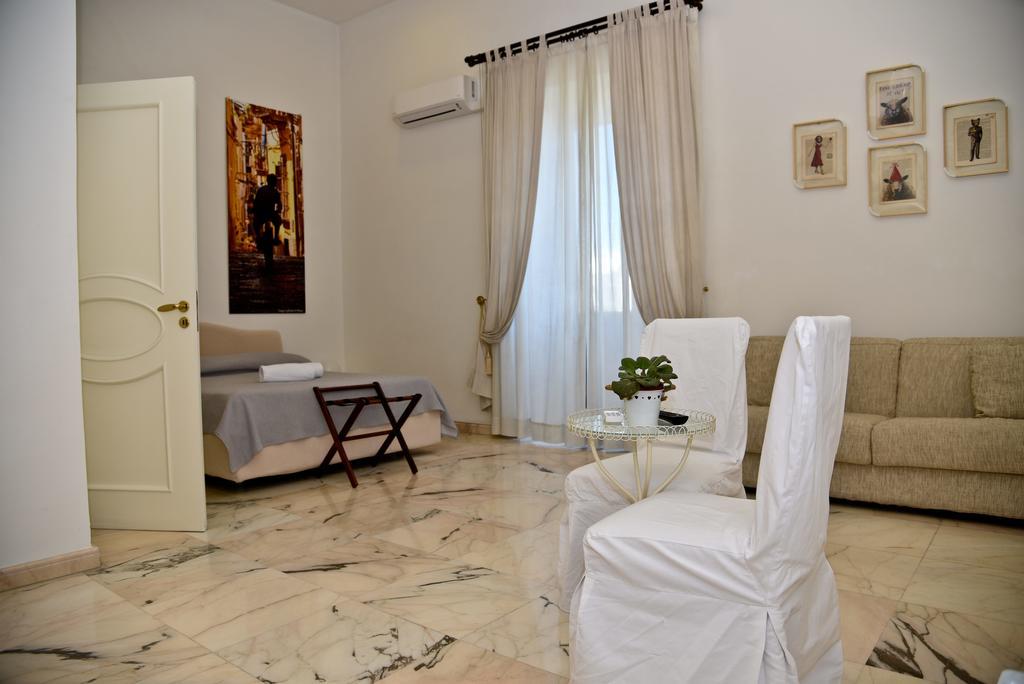 B&B Palazzo Ruffo Di Bagnara Napoli Eksteriør billede
